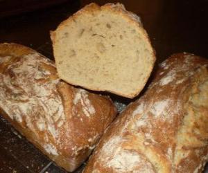 пазл Хлеб является основным продуктом питания, который является частью традиционной диеты в Европе, на Ближнем Востоке, в Индии и Америке.